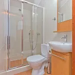 Rudnik Z Basenem, Sauna I Bania *