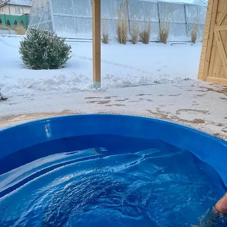 Rudnik Z Basenem, Sauna I Bania פארק נופש Chłapowo