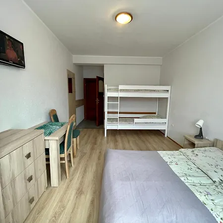Rudnik Z Basenem, Sauna I Bania * Владыславово-Хлапово