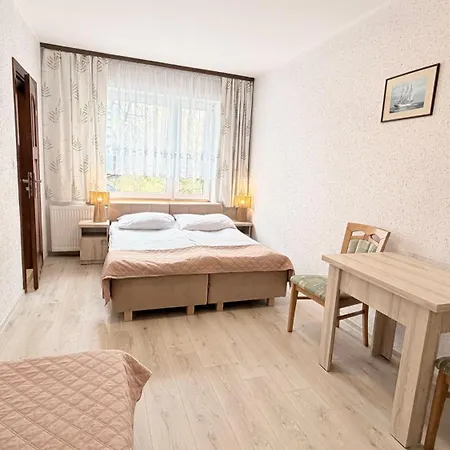 Rudnik Z Basenem, Sauna I Bania *