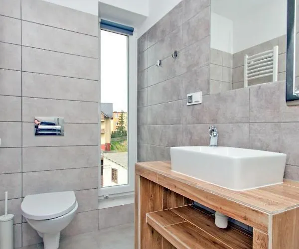 Rudnik Z Basenem, Sauna I Bania منتزه العطل Chłapowo