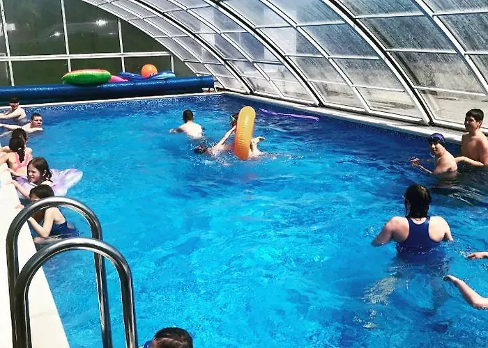 Rudnik Z Basenem, Sauna I Bania منتزه العطل *