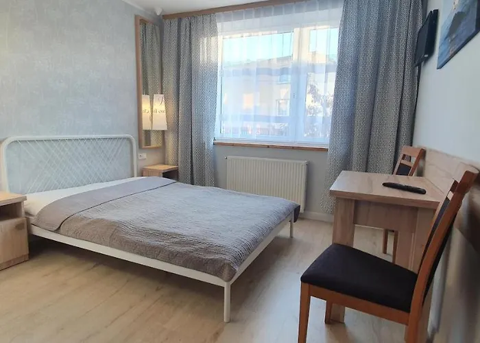 Rudnik Z Basenem, Sauna I Bania منتزه العطل Chłapowo